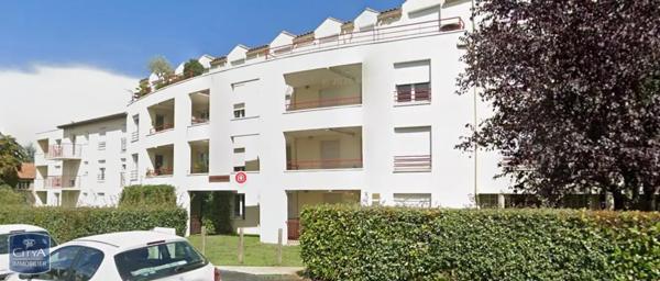 Appartement à louer 2 pièces 42.68m² Poitiers (86000)