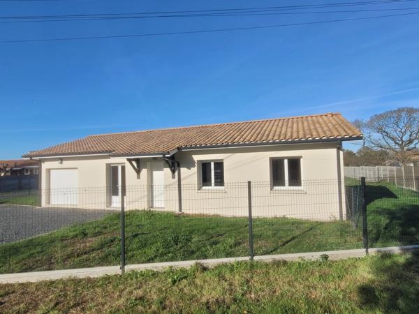 Dpt Gironde (33), à vendre  maison neuve  90 m2  avec en plus  garage 15 m2 et terrain de 820 m2