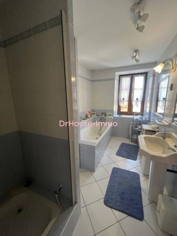 Maison à vendre 8 pièces de 222 m²