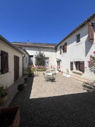 Maison à vendre 8 pièces de 222 m²