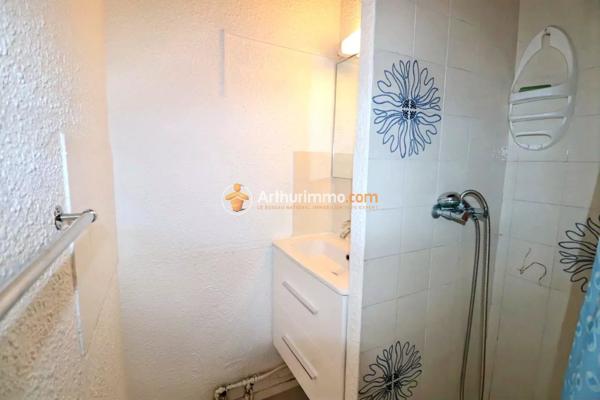 Vente                                                      Appartement
                        
                     1 pièces                      20 m2                     à Le Grau-du-Roi
