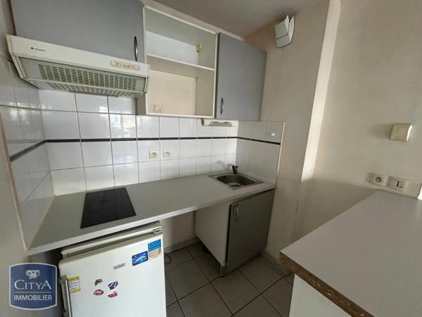 Appartement à louer 2 pièces 34.75m² Poitiers (86000)