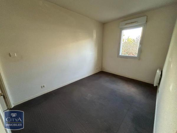 Appartement à louer 2 pièces 34.75m² Poitiers (86000)