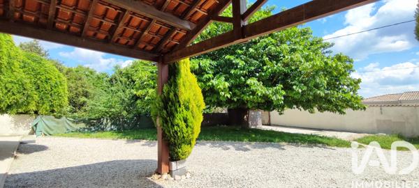 Maison à vendre 5 pièces 103 m² Châteaubernard