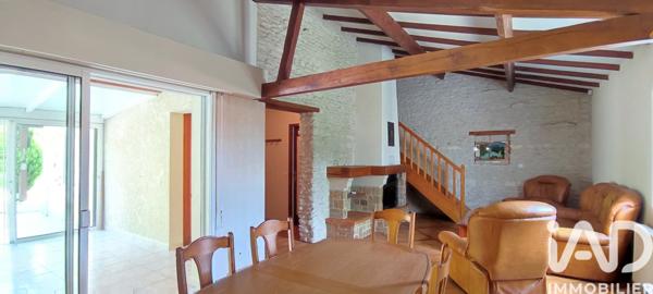 Maison à vendre 5 pièces 103 m² Châteaubernard