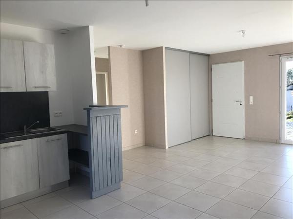 Maison à louer 588 € CC BUSSIERE GALANT 3 p 67 m² DPE B
