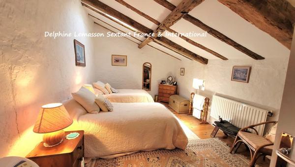 Charmante maison de style cottage avec jardin, proche de Duras