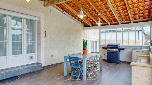 Maison à vendre 5 pièces proche de ROUJAN (34)