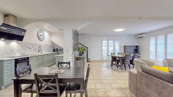 Maison à vendre 5 pièces proche de ROUJAN (34)