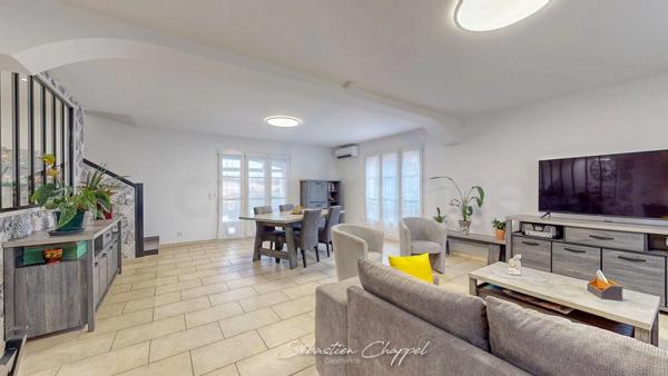 Maison à vendre 5 pièces proche de ROUJAN (34)