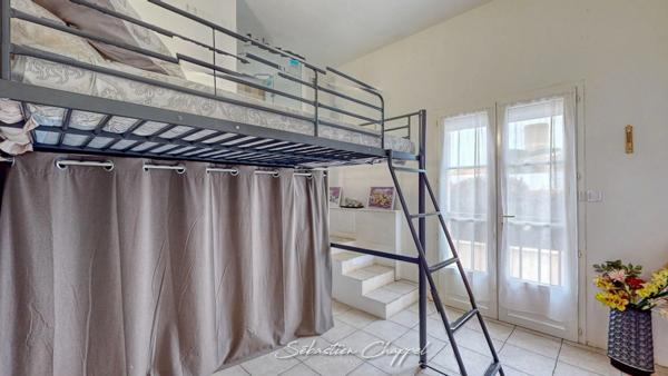 Maison à vendre 5 pièces proche de ROUJAN (34)