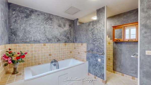 Maison à vendre 5 pièces proche de ROUJAN (34)