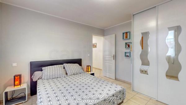 Maison à vendre 5 pièces proche de ROUJAN (34)