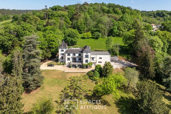 Maison de Maître et sa maison d’amis dans son écrin de verdure proche de Périgueux.