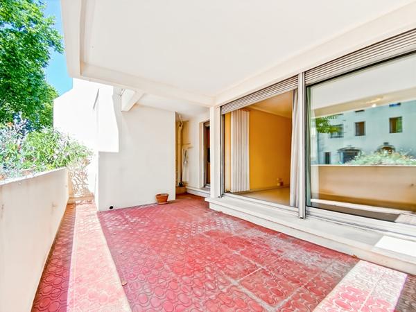 Quartier Méditerranée - T4 en exclusivité avec deux terrasses, garage et cave
