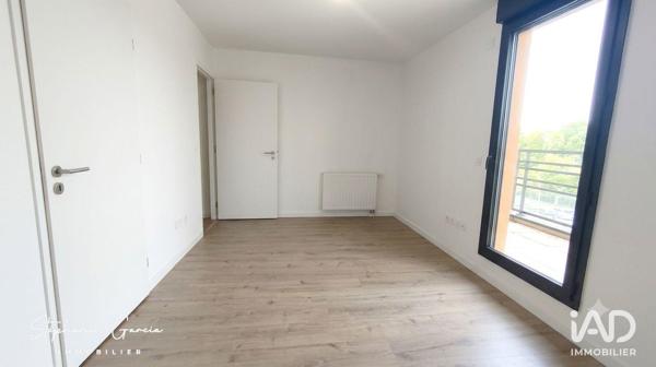 Location appartement 3 pièces 72 m² Livry-Gargan