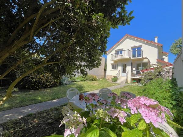 Maison Clamart 5 pièce(s) 115 m2