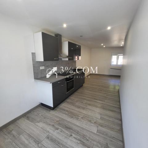 Immeuble
                                                                                                                                                
                                                                                                                                                
                                                                                                                                                
                                                    
                                                                                                                                                                                                                                                                                                                        220  m²