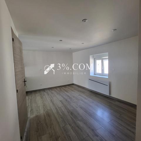 Immeuble
                                                                                                                                                
                                                                                                                                                
                                                                                                                                                
                                                    
                                                                                                                                                                                                                                                                                                                        220  m²