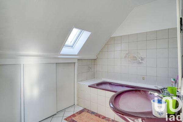 Maison à vendre 5 pièces 105 m² Épône