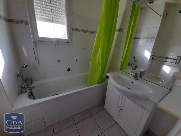Appartement à louer 3 pièces 64.56m² Périgueux (24000)
