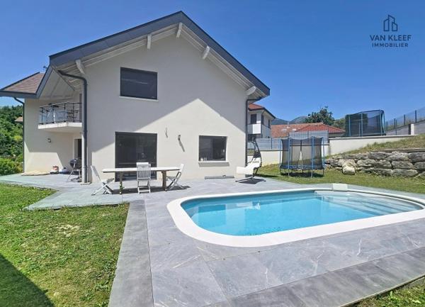 Vente / Maison d'architecte à Chevry (01170)