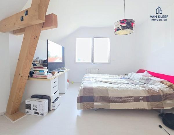Vente / Maison d'architecte à Chevry (01170)