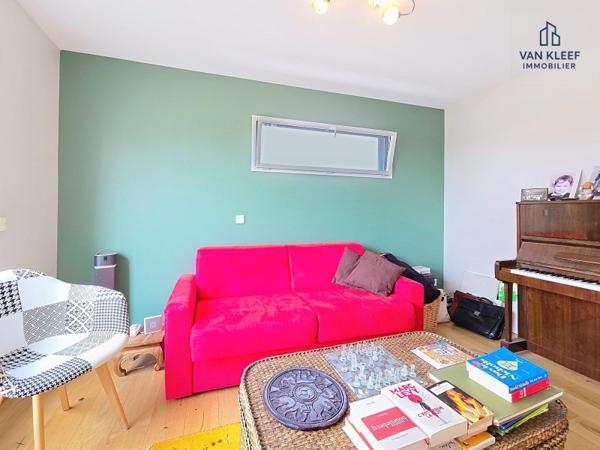 Vente / Maison d'architecte à Chevry (01170)