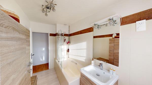 Maison Ballancourt Sur Essonne 5 pièce(s) 84 m2