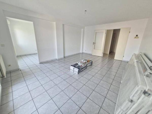Appartement 3 pièces                                        - 38290 La Verpillière Réf : 4835