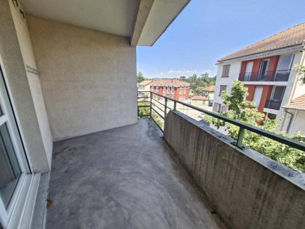 Appartement 3 pièces                                        - 38290 La Verpillière Réf : 4835