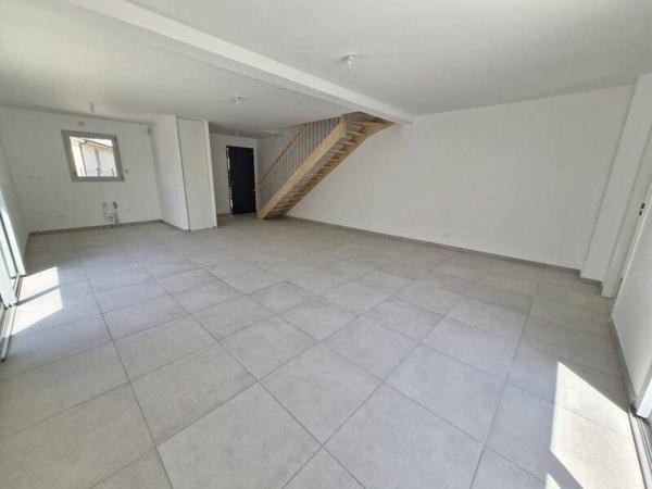 Maison 5 pièces                                        - 38300 Bourgoin-Jallieu Réf : 4810