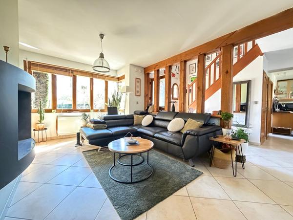 Maison individuelle - Linas 6 pièces 100 m2 - DPE D - 