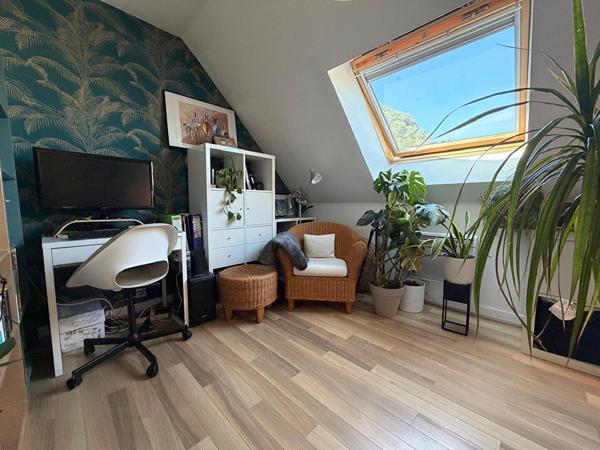 Maison individuelle - Linas 6 pièces 100 m2 - DPE D - 