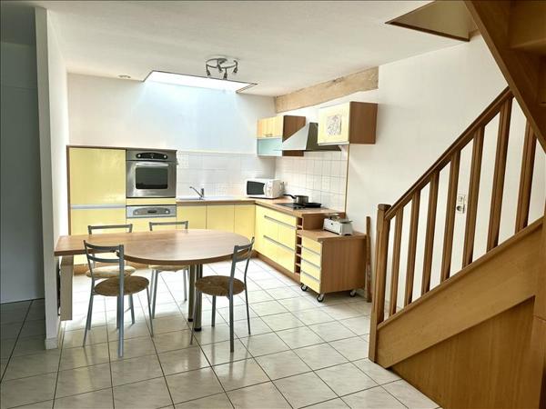 Immeuble à vendre |  Rochecorbon |  130 m²