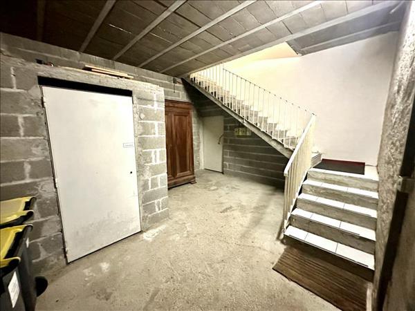Immeuble à vendre |  Rochecorbon |  130 m²