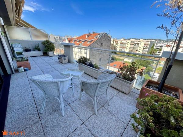 Bel appartement au coeur de Juan-Les-Pins