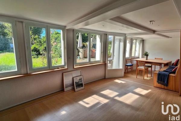 Maison 5 pièces de 135 m² à Cavignac (33620)