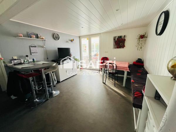 Coeur du village de Trélévern  Proche de la Plage 1KM