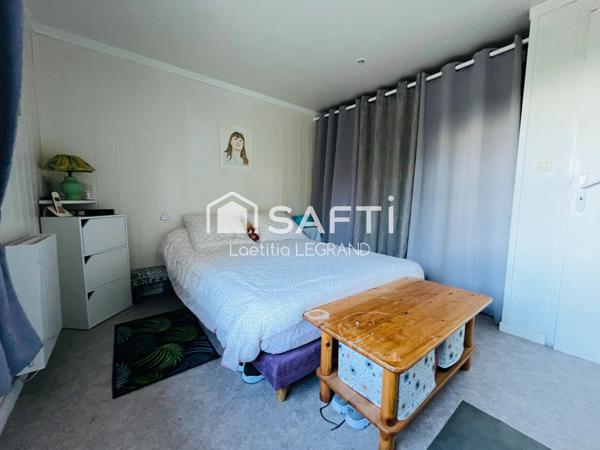 Coeur du village de Trélévern  Proche de la Plage 1KM