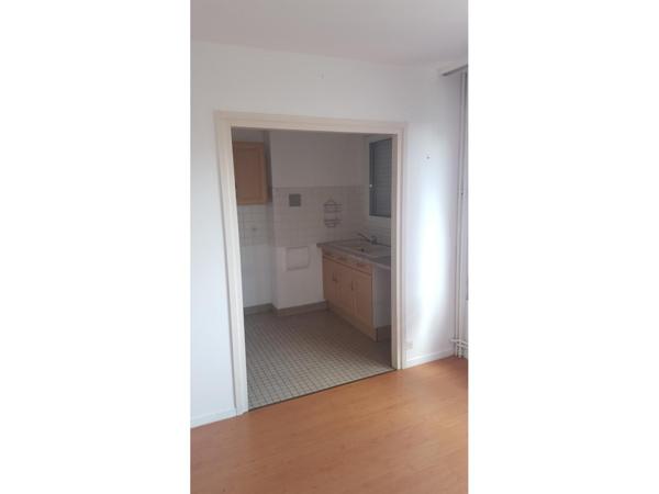T1 à louer à Tourcoing - Réf. 516