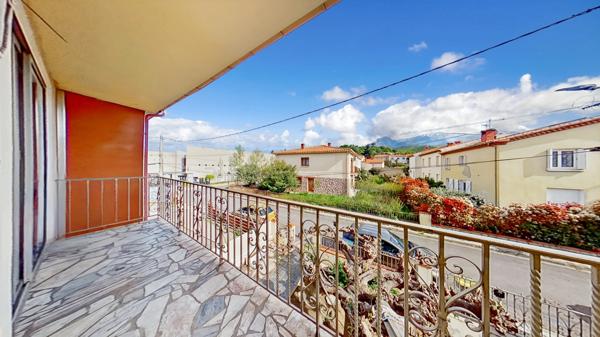 Maison à vendre Prades (66). 96m², 2 chambres, sur terrain de 197m², garage.