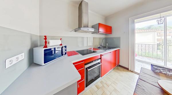 Maison à vendre Prades (66). 96m², 2 chambres, sur terrain de 197m², garage.