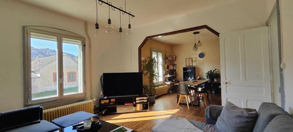 PLANCHER-BAS 70290 : Maison 124m² - 6 pièces sur un terrain de 63  ares 64