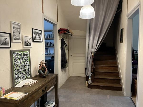 Maison à vendre |  Lussac-les-Châteaux |  6 pièces | 205 m²