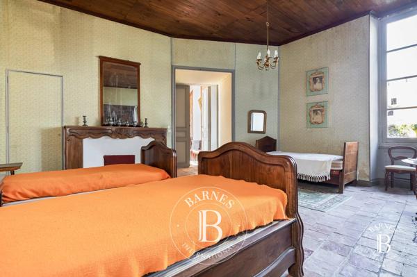 Lectoure, Château 9 Chambres  à vendre