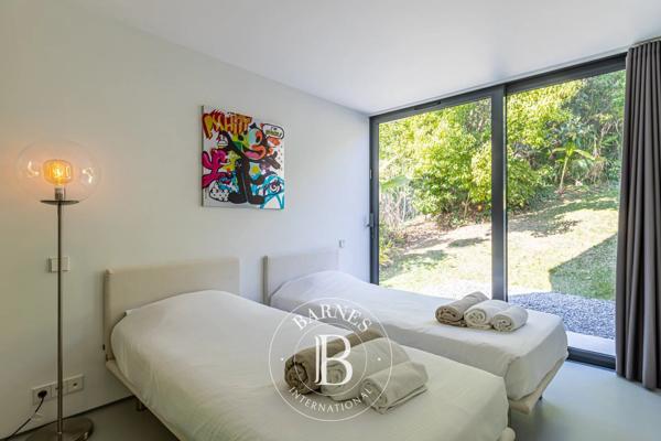 Vallauris, Villa 4 Chambres -  187 m² à vendre
