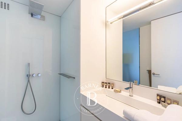 Vallauris, Villa 4 Chambres -  187 m² à vendre