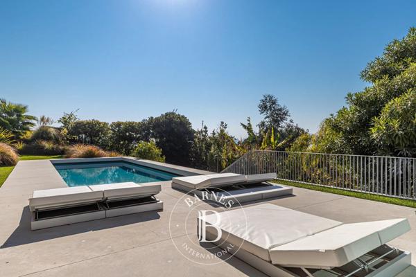 Vallauris, Villa 4 Chambres -  187 m² à vendre