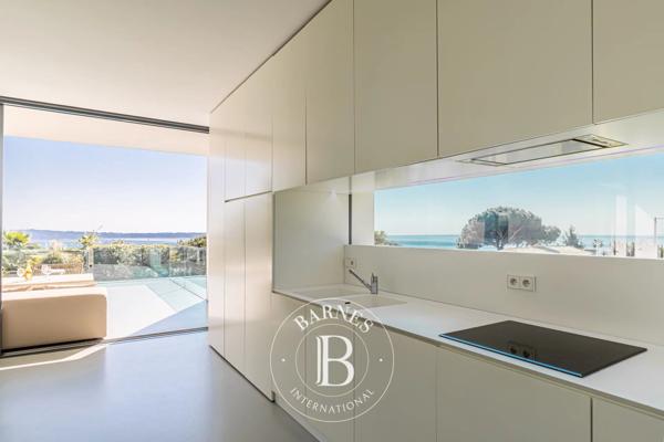 Vallauris, Villa 4 Chambres -  187 m² à vendre